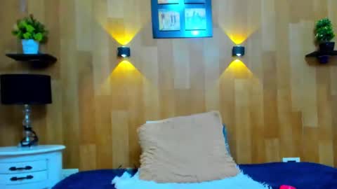 Snapshot of marianaa_aangel chatting on February 2025 03:06:01 AM Mariana Angel online show from February 2025 03:06:01 AM