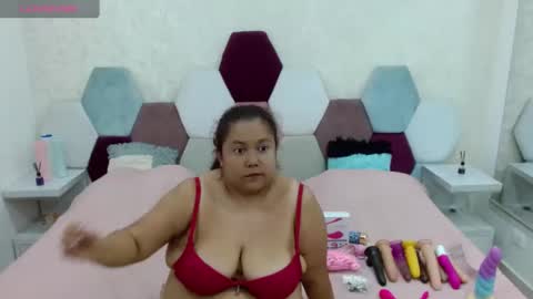 mariana online show from January 2025 07:31:02 PM