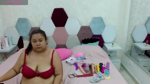 mariana online show from February 2025 01:35:02 AM