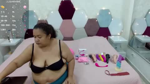 mariana online show from February 2025 07:28:02 PM