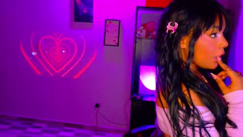 Mariana Prada online show from October 2025 05:26:02 AM