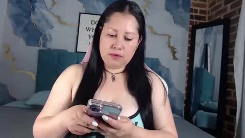 marianasmiith_ online show from September 2025 11:43:02 AM