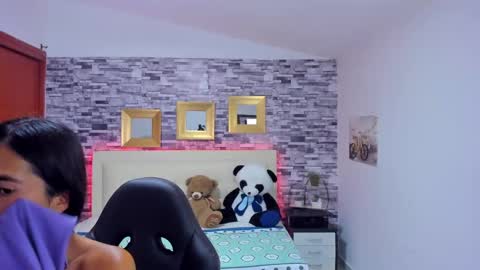 Mariana online show from February 2025 09:47:02 PM