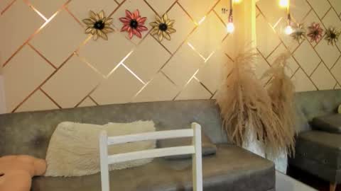 marianeporter online show from October 2025 02:01:02 AM