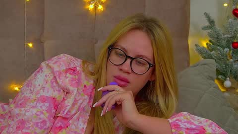 Maria online show from January 2025 03:34:02 AM