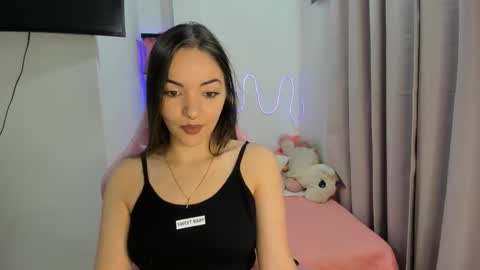 Mariangel online show from November 2025 12:24:01 AM