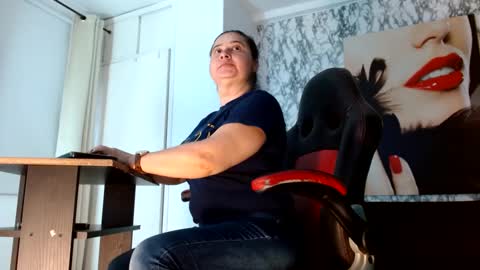Snapshot of mariani_smith chatting on September 2025 12:06:01 PM Mariani online show from September 2025 12:06:01 PM