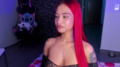 Snapshot of marianne__ chatting on October 2025 12:52:02 AM M A R I A N E online show from October 2025 12:52:02 AM