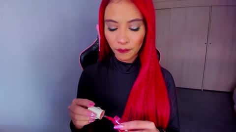 Snapshot of marianne__ chatting on November 2025 05:46:02 PM M A R I A N E online show from November 2025 05:46:02 PM