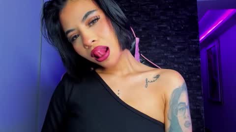 M A R I A N E online show from February 2026 03:55:02 AM