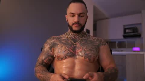 Snapshot of mariano_costa chatting on January 2025 01:39:02 AM Mariano Costa online show from January 2025 01:39:02 AM