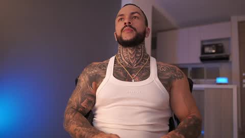 Snapshot of mariano_costa chatting on February 2025 11:48:01 PM Mariano Costa online show from February 2025 11:48:01 PM