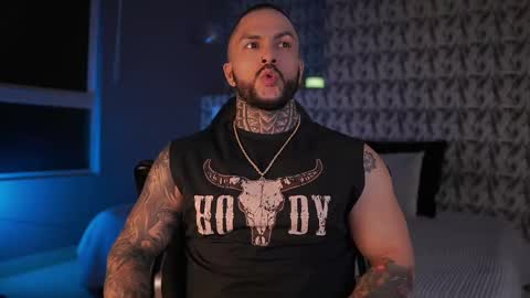 Snapshot of mariano_costa chatting on March 2025 05:22:02 AM Mariano Costa online show from March 2025 05:22:02 AM