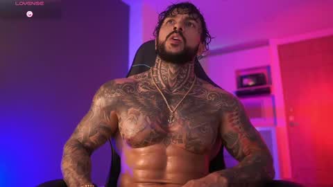 Snapshot of mariano_costa chatting on November 2025 01:16:02 AM Mariano Costa online show from November 2025 01:16:02 AM