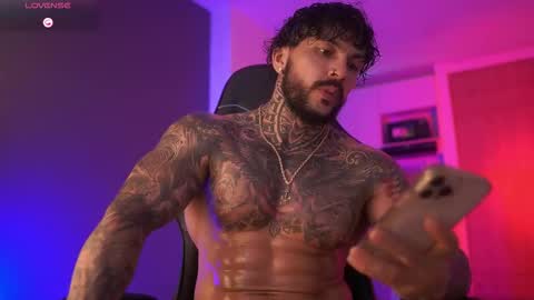 Snapshot of mariano_costa chatting on November 2025 03:50:01 AM Mariano Costa online show from November 2025 03:50:01 AM