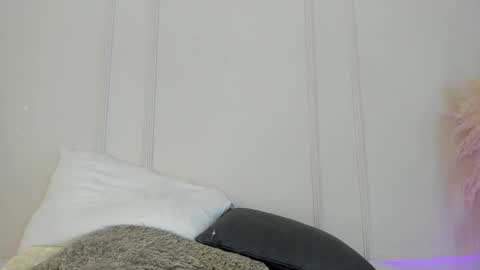 Maria Pettit online show from January 2026 11:48:02 AM