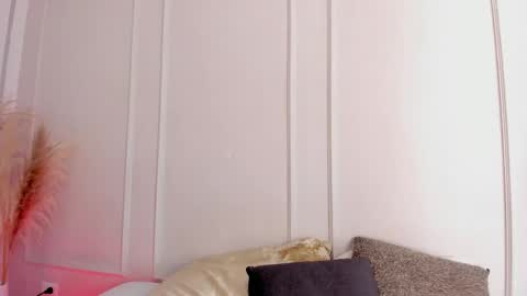 Maria Pettit online show from April 2026 11:36:01 AM