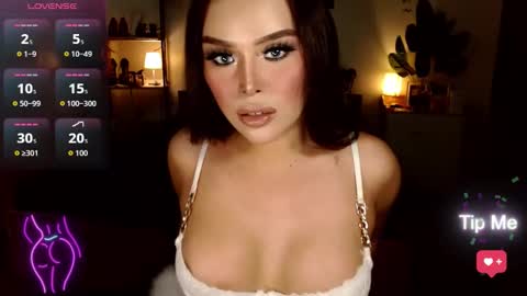 Maria online show from November 2025 06:54:01 PM