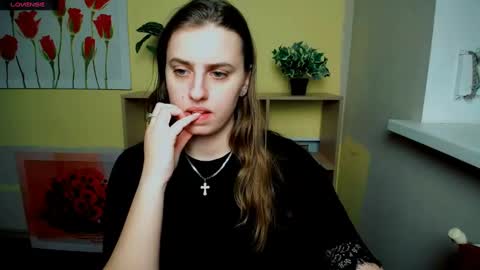 Mariia online show from February 2025 03:41:02 PM