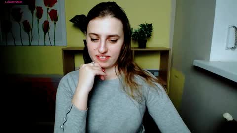 Mariia online show from February 2025 04:03:02 PM