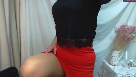 Mariia online show from February 2025 01:52:02 PM