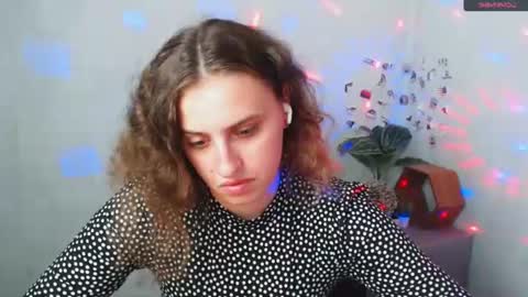 Snapshot of mariatess_ chatting on June 2026 01:21:02 PM Mariia online show from June 2026 01:21:02 PM