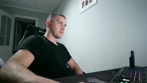 Snapshot of maribor5879 chatting on January 2025 11:28:01 PM maribor5879 online show from January 2025 11:28:01 PM