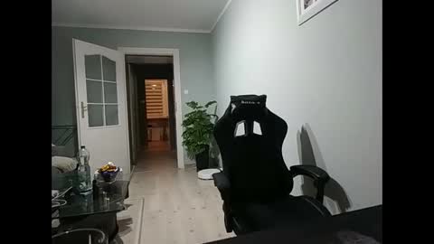 Snapshot of maribor5879 chatting on February 2025 06:15:02 PM maribor5879 online show from February 2025 06:15:02 PM