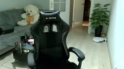 Snapshot of maribor5879 chatting on March 2025 01:37:01 AM maribor5879 online show from March 2025 01:37:01 AM