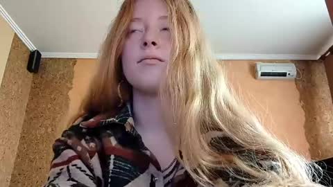 Snapshot of maricagorgo chatting on June 2026 12:04:02 AM Kate online show from June 2026 12:04:02 AM