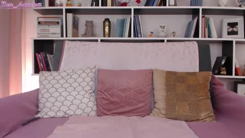 Snapshot of marie_antoinette62 chatting on October 2025 06:30:01 AM Maria online show from October 2025 06:30:01 AM