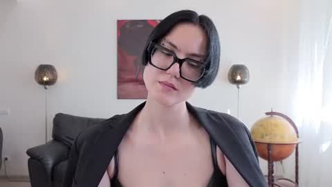 Snapshot of marie_fitch chatting on June 2026 05:12:01 AM Marie Fitch online show from June 2026 05:12:01 AM