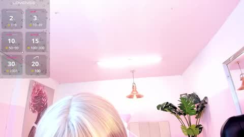 Marie online show from February 2025 03:52:02 AM