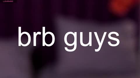 Snapshot of marie_reyes_ chatting on December 2024 04:39:01 AM Mary 3 online show from December 2024 04:39:01 AM