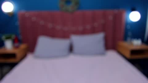 Snapshot of marie_reyes_ chatting on December 2024 04:51:02 AM Mary 3 online show from December 2024 04:51:02 AM