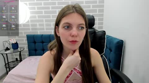 Snapshot of marie_reyes_ chatting on February 2025 07:44:02 AM Mary 3 online show from February 2025 07:44:02 AM