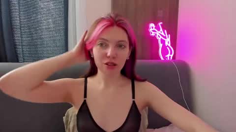 Marie 3 online show from April 2026 06:38:01 AM