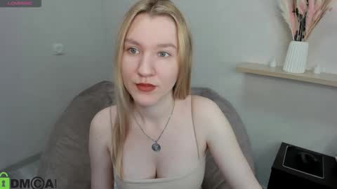 mariel_brown online show from October 2025 09:18:02 AM