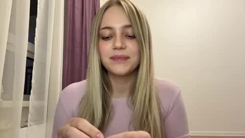 Sofia online show from February 2026 03:21:01 PM