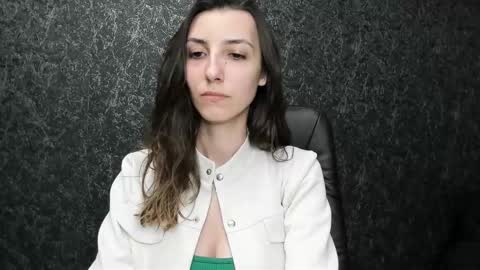 Snapshot of marielleanker chatting on October 2025 03:02:02 PM marielleanker online show from October 2025 03:02:02 PM