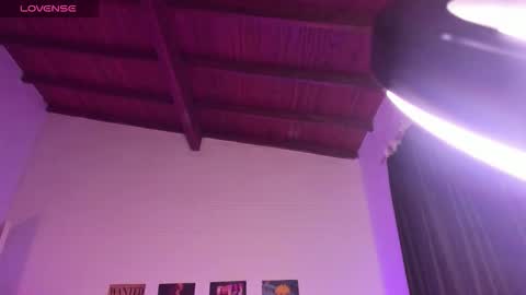 Mariana Hasper online show from October 2025 07:51:01 AM