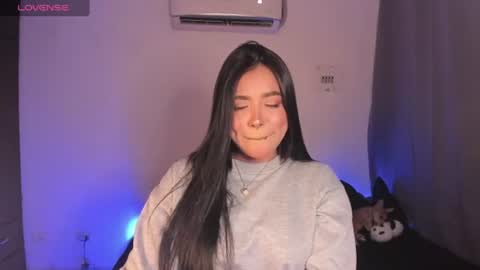 Mariana Hasper online show from June 2026 10:23:02 PM