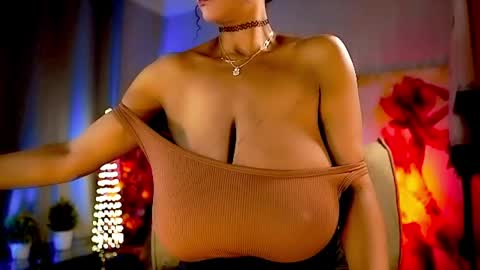 Snapshot of mariicha chatting on April 2026 07:00:01 AM Nikita - Scroll down and read my bio please. New Pictures in Bio online show from April 2026 07:00:01 AM