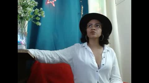 Marilin online show from February 2026 07:32:02 PM