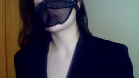 Dita online show from December 2024 03:13:01 PM