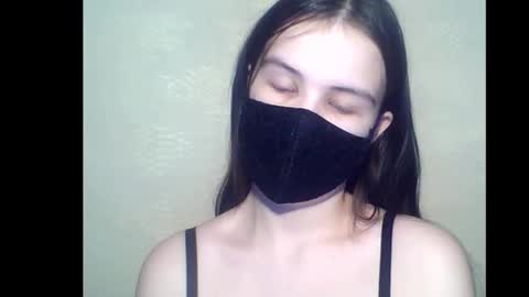 Dita online show from February 2025 09:52:02 PM
