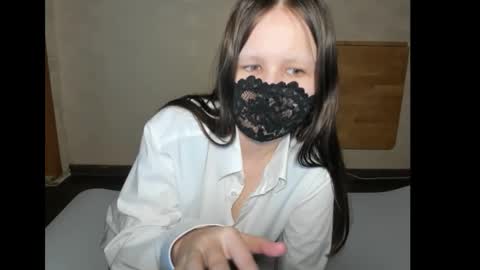 Dita online show from September 2025 07:27:02 PM