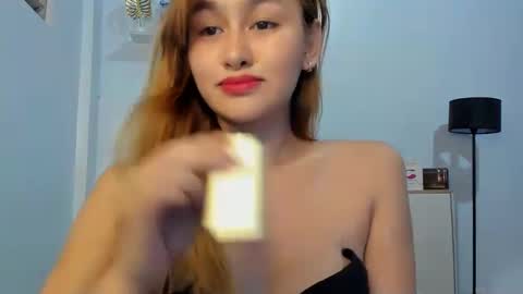 Snapshot of marimaraldama chatting on December 2024 02:16:01 PM Anngilbuena online show from December 2024 02:16:01 PM