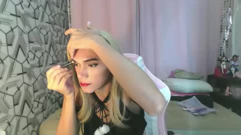 marimarxox1 online show from June 2026 12:30:01 PM