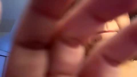 mariposa990 online show from April 2026 05:22:01 AM